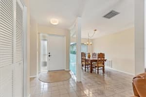 1584 Palmwood Dr, Sarasota, FL 34232, Sold 10/29/21