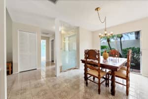 1584 Palmwood Dr, Sarasota, FL 34232, Sold 10/29/21