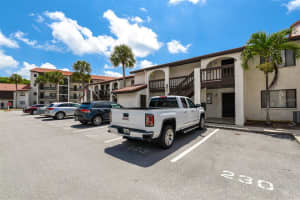 1630 Stickney Point Rd, Sarasota, FL 34231, Sold 10/29/21