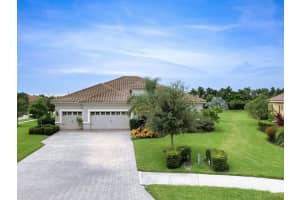 7829 Passionflower Dr, Sarasota, FL 34241, Sold 12/02/21