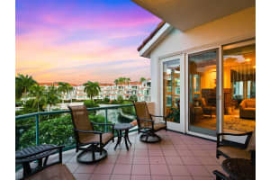 370 Gulf of Mexico Dr, Longboat Key, FL 34228, Sold 11/12/21