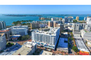 111 S Pineapple Ave, Sarasota, FL 34236, Sold 12/24/21