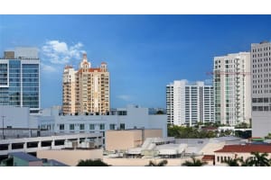 111 S Pineapple Ave, Sarasota, FL 34236, Sold 12/24/21