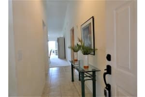 8735 OLDE HICKORY AVENUE, SARASOTA, FL 34238 - MLS#MFRA4511836