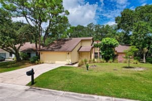3711 Heather Lake Cir, Sarasota, FL 34235, Sold 10/22/21