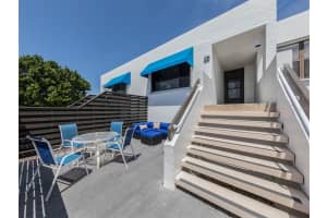 524 Bayport Way, Longboat Key, FL 34228, Sold 11/04/21