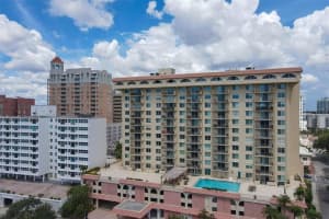 101 Gulfstream Ave, Sarasota, FL 34236, Sold 11/22/21