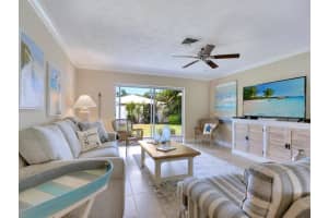 3314 Sheffield Cir, Sarasota, FL 34239, Sold 10/04/21