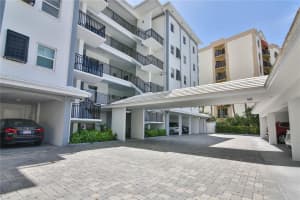 400 Golden Gate Point, Sarasota, FL 34236, Sold 10/14/21