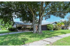 4918 Ithaca Ln, Sarasota, FL 34243, Sold 10/13/21