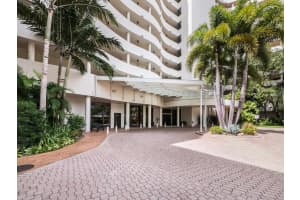 1255 Gulfstream Ave, Sarasota, FL 34236, Sold 12/01/21