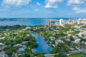 1762 Bay St, Sarasota, FL 34236, Sold 02/09/22