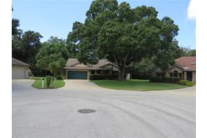 4933 80th Avenue Plaza E, Sarasota, FL 34243, Sold 11/23/21