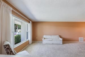 1206 Oakleaf Blvd, Bradenton, FL 34208, Sold 11/30/21