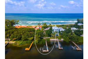 1112 Casey Key Rd, Nokomis, FL 34275, Sold 10/29/21