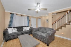 404 Barlow Ave, Sarasota, FL 34232, Sold 04/08/22