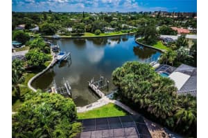 5507 Contento Dr, Siesta Key, FL 34242, Sold 10/29/21