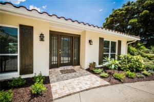 5507 Contento Dr, Siesta Key, FL 34242, Sold 10/29/21