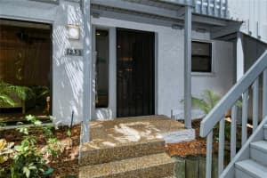 1253 Dockside Pl, Siesta Key, FL 34242, Sold 11/19/21
