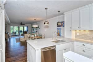 1253 Dockside Pl, Siesta Key, FL 34242, Sold 11/19/21