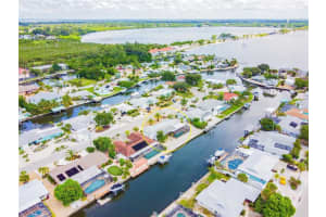 10115 Kingfisher Rd E, Bradenton, FL 34209, Sold 10/08/21
