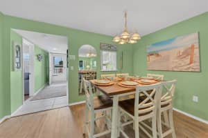 220 Santa Maria St, Venice, FL 34285, Sold 10/08/21
