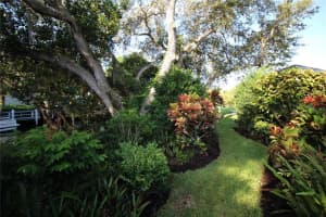 37 Inlets Blvd, Nokomis, FL 34275, Sold 11/08/21