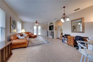 5384 Levi Ln, Sarasota, FL 34233, Sold 10/14/21