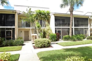 5530 Swift Rd, Sarasota, FL 34231, Sold 04/04/22