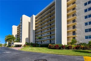 9397 Midnight Pass Rd, Sarasota, FL 34242, Sold 02/28/22