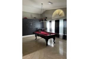 4311 Fairfax Dr E, Bradenton, FL 34203, Sold 11/03/21
