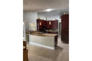 4311 Fairfax Dr E, Bradenton, FL 34203, Sold 11/03/21