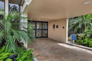 5855 Midnight Pass Rd, Siesta Key, FL 34242, Sold 11/05/21