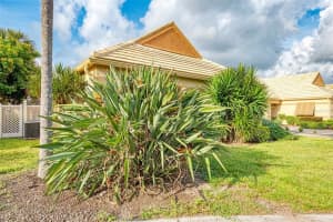 3631 57th Ave Dr W, Bradenton, FL 34210, Sold 10/20/21
