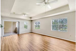 1050 Villagio Cir, Sarasota, FL 34237, Sold 12/10/21