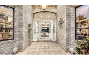 3345 Charles MacDonald Dr, Sarasota, FL 34240, Sold 12/22/21