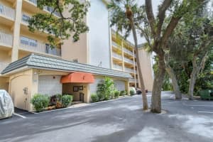8635 Midnight Pass Rd, Sarasota, FL 34242, Sold 10/22/21