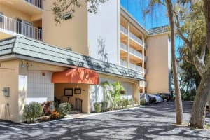 8635 Midnight Pass Rd, Sarasota, FL 34242, Sold 10/22/21