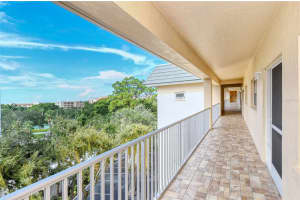 8635 Midnight Pass Rd, Sarasota, FL 34242, Sold 10/22/21
