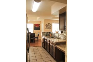 1050 Villagio Cir, Sarasota, FL 34237, Sold 12/23/21
