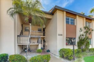 2500 Clubhouse Cir, Sarasota, FL 34232, Sold 10/28/21