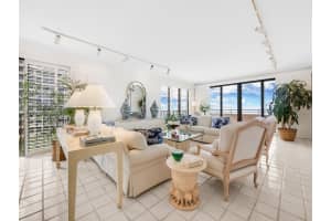 1425 Gulf of Mexico Dr, Longboat Key, FL 34228, Sold 11/30/21