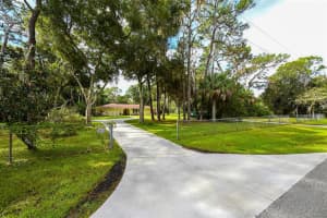 2322 59th St, Sarasota, FL 34243, Sold 11/04/21