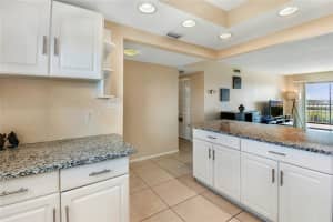 9393 Midnight Pass Rd, Sarasota, FL 34242, Sold 12/02/21