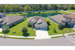 11207 77th St E, Parrish, FL 34219, Sold 01/31/22