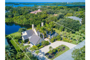 259 Osprey Point Dr, Osprey, FL 34229, Sold 12/07/21