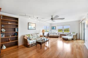 9397 Midnight Pass Rd, Sarasota, FL 34242, Sold 12/14/21