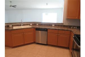5738 48th St Cir E, Bradenton, FL 34203, Sold 12/03/21