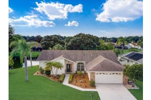 5743 39th St Cir E, Bradenton, FL 34203, Sold 12/03/21