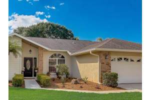 5743 39th St Cir E, Bradenton, FL 34203, Sold 12/03/21